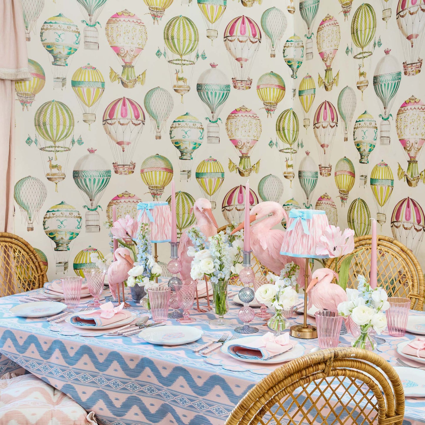 Paralume con fiocco Ikat rosa e blu (18 cm)