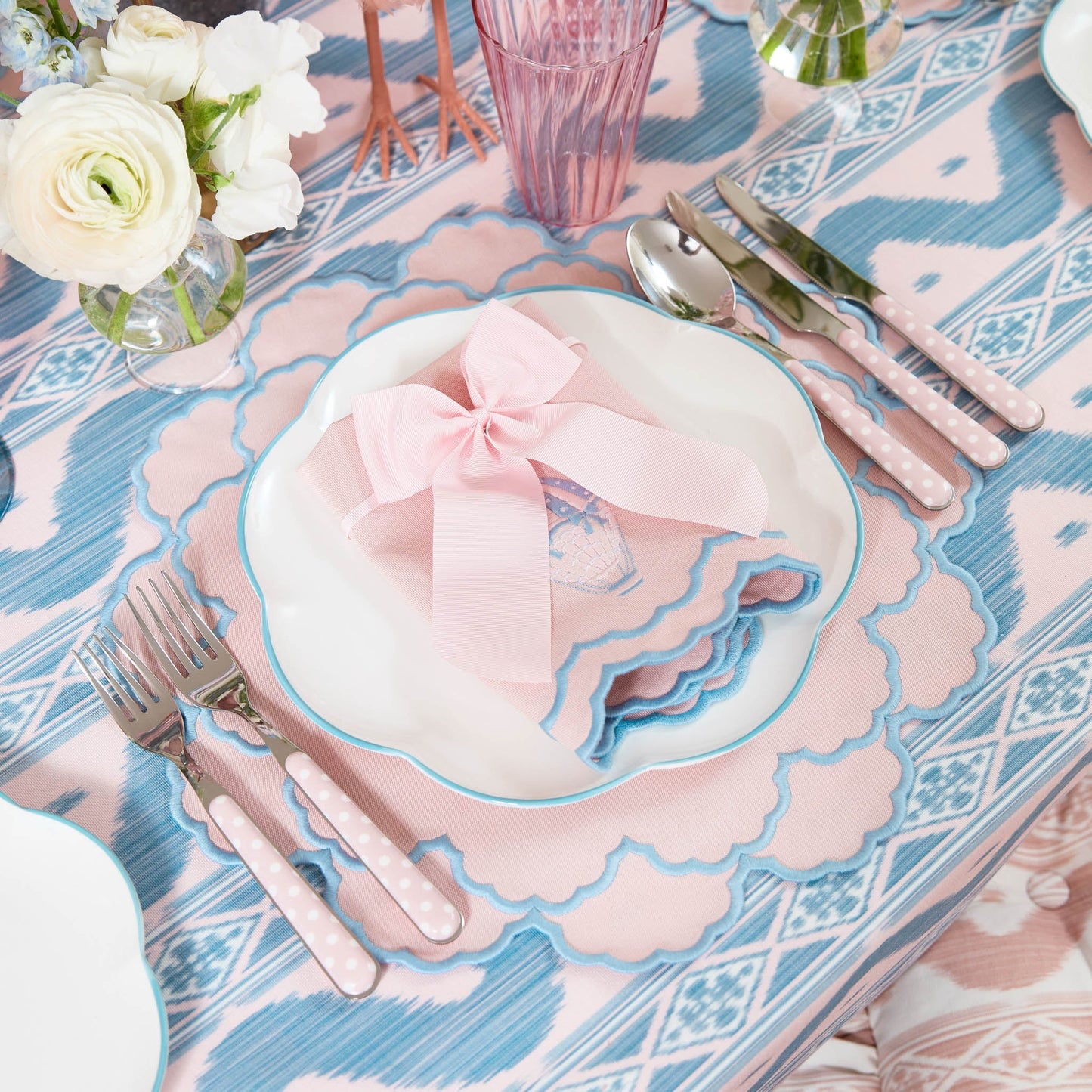 Tovaglia Ikat rosa e blu