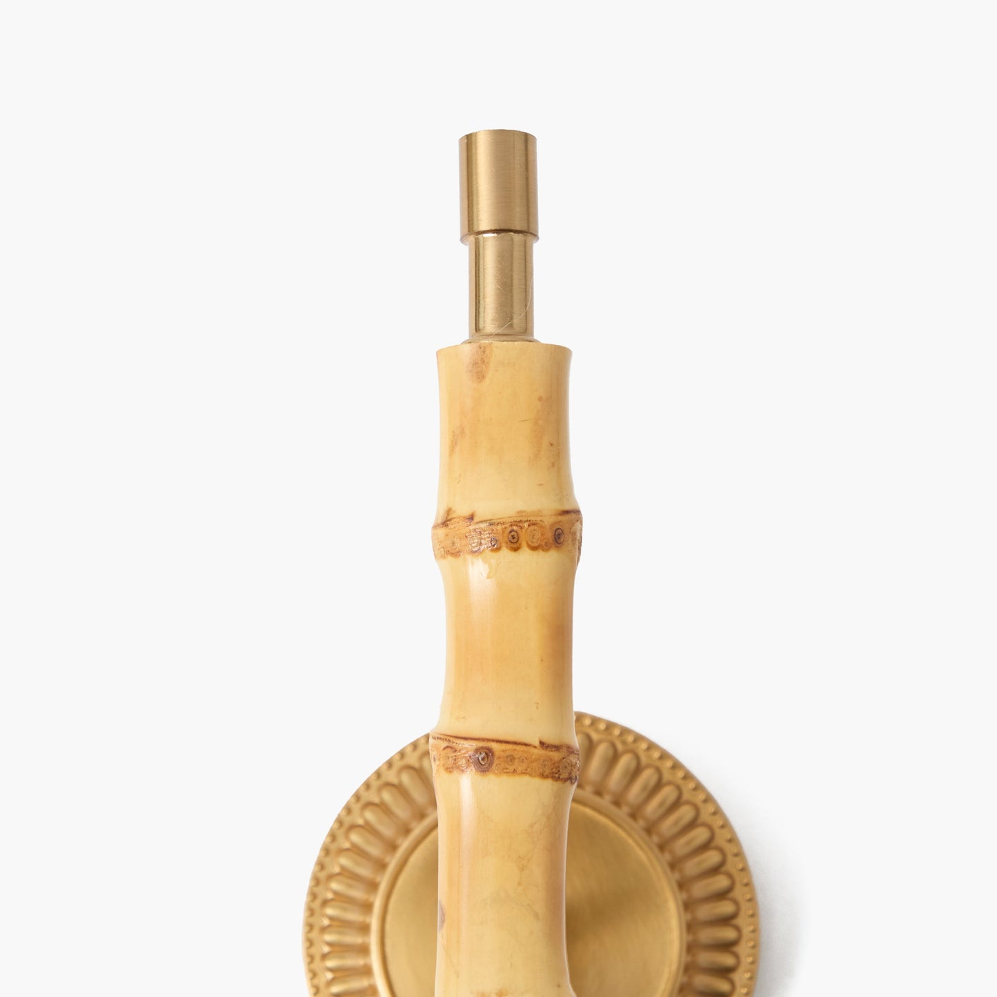 Lampada da parete ricaricabile in bambù con paralume color crema (14 cm)