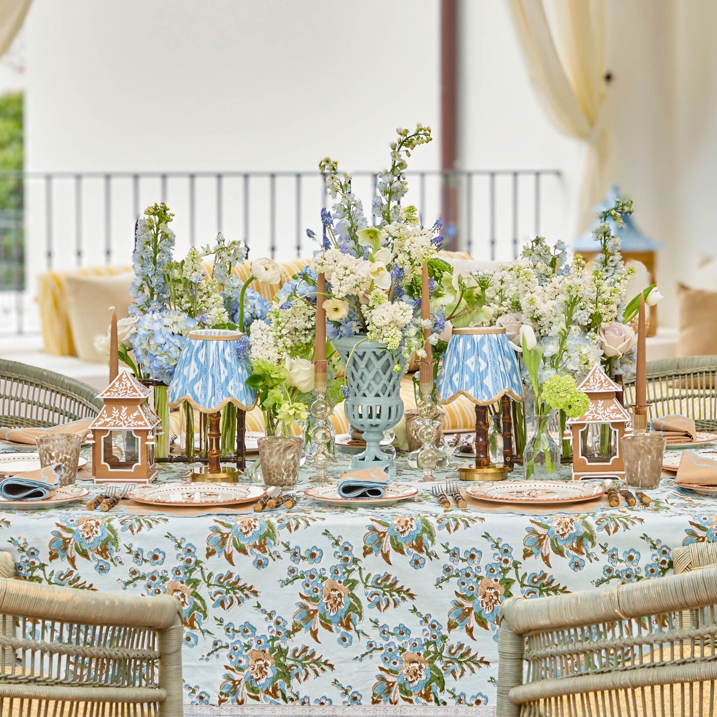 Mini lanterna pagoda in stile chinoiserie color caramello (coppia)