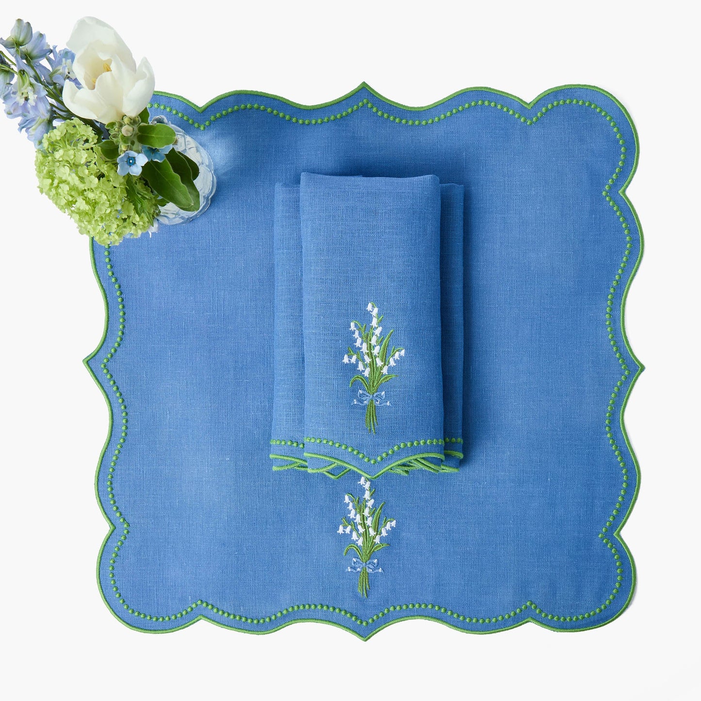 Tovagliette e tovaglioli in lino blu Lily of the Valley (set da 4)