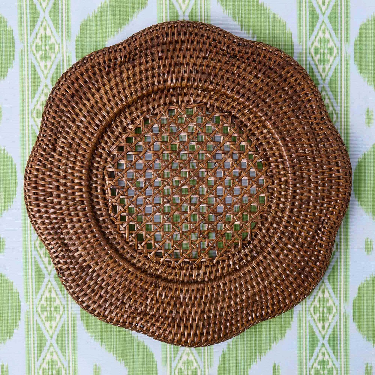 Piatti da portata in rattan smerlato marrone (set da 4)