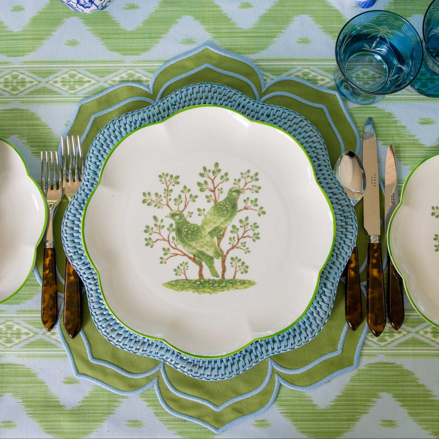 Piatti da portata in rattan smerlato blu (set da 4)