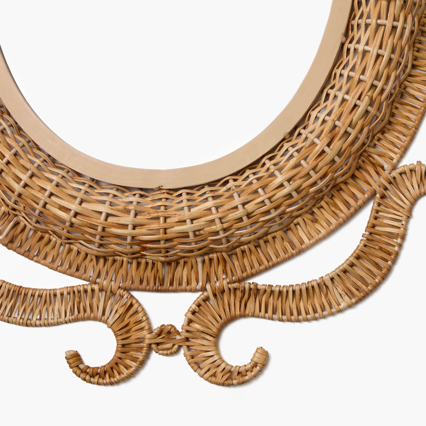 Specchio ovale in rattan