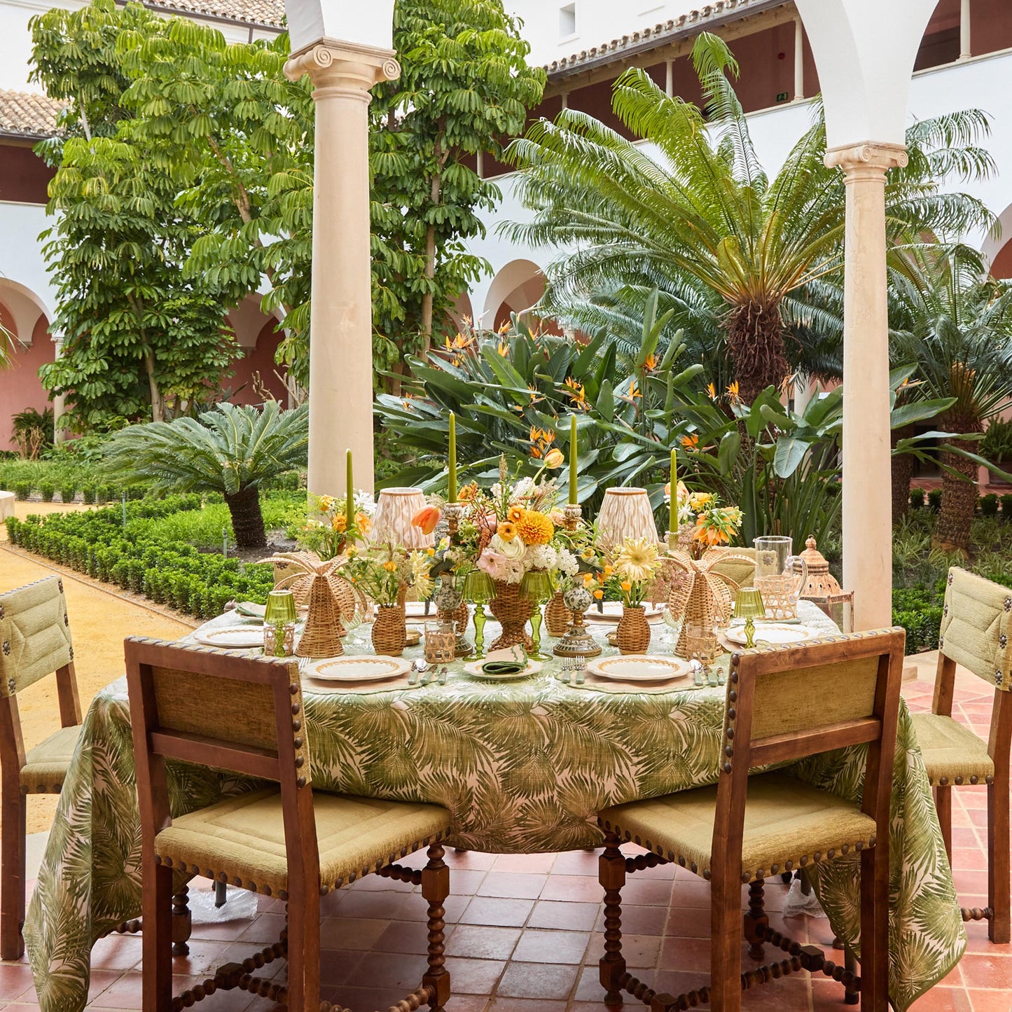 Piccola palma in rattan (coppia)