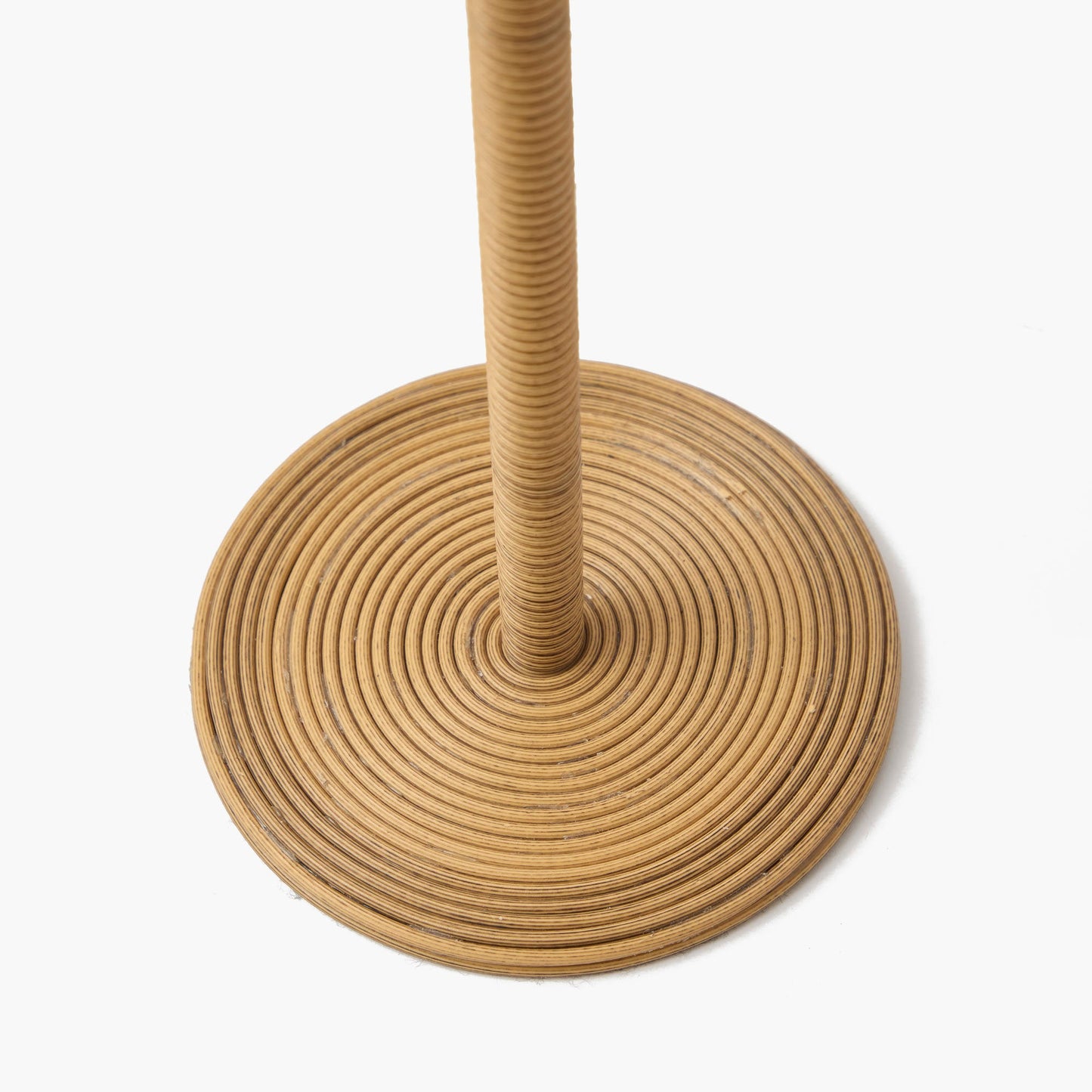 Lampada ricaricabile sottile in rattan
