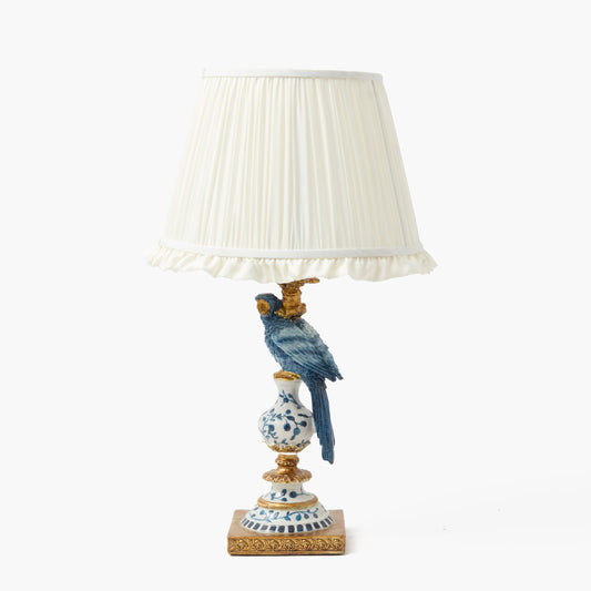 Lampada a forma di pappagallo blu con paralume color crema (30 cm)