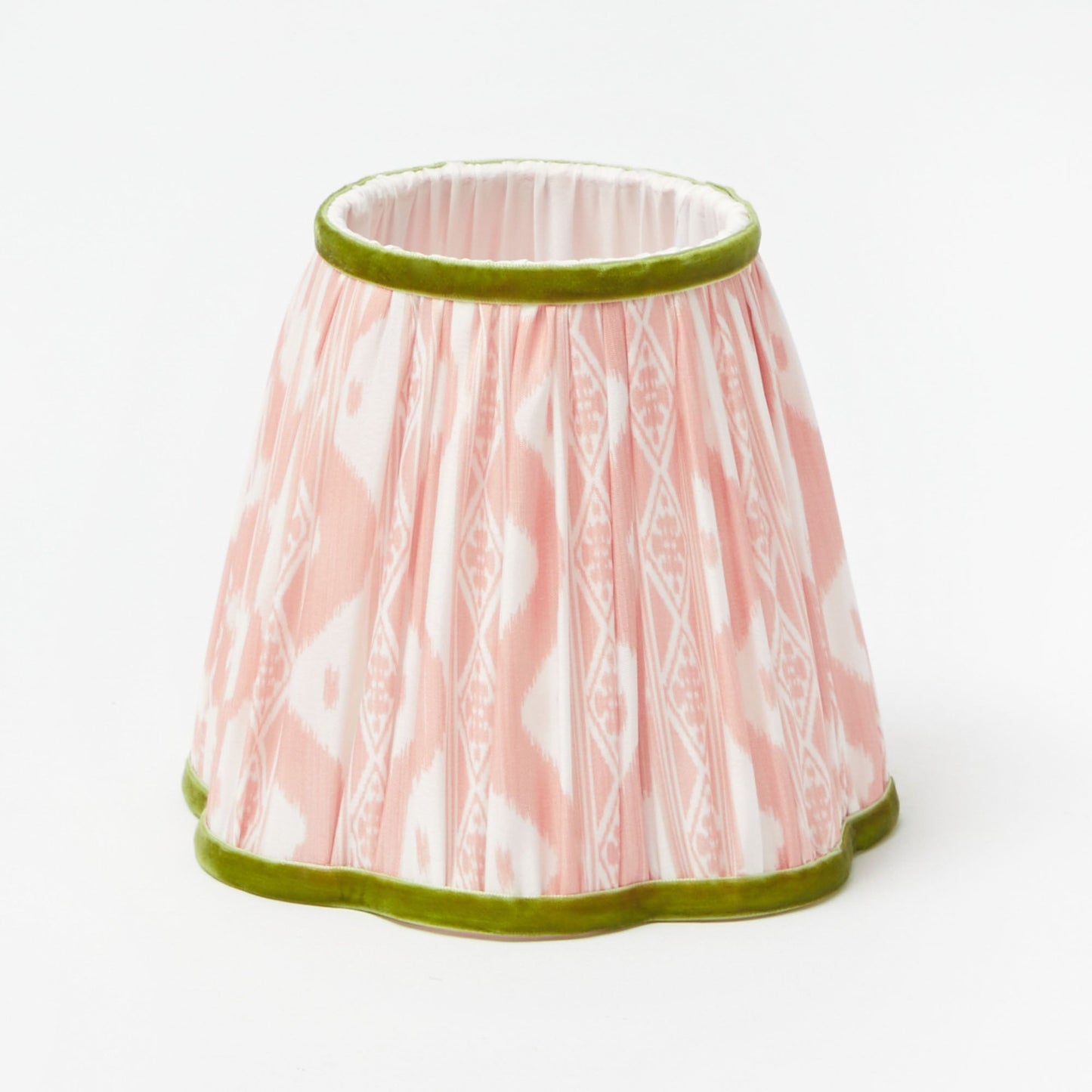 Lampada ricaricabile Marilyn Bow con paralume Ikat rosa e verde (18 cm)