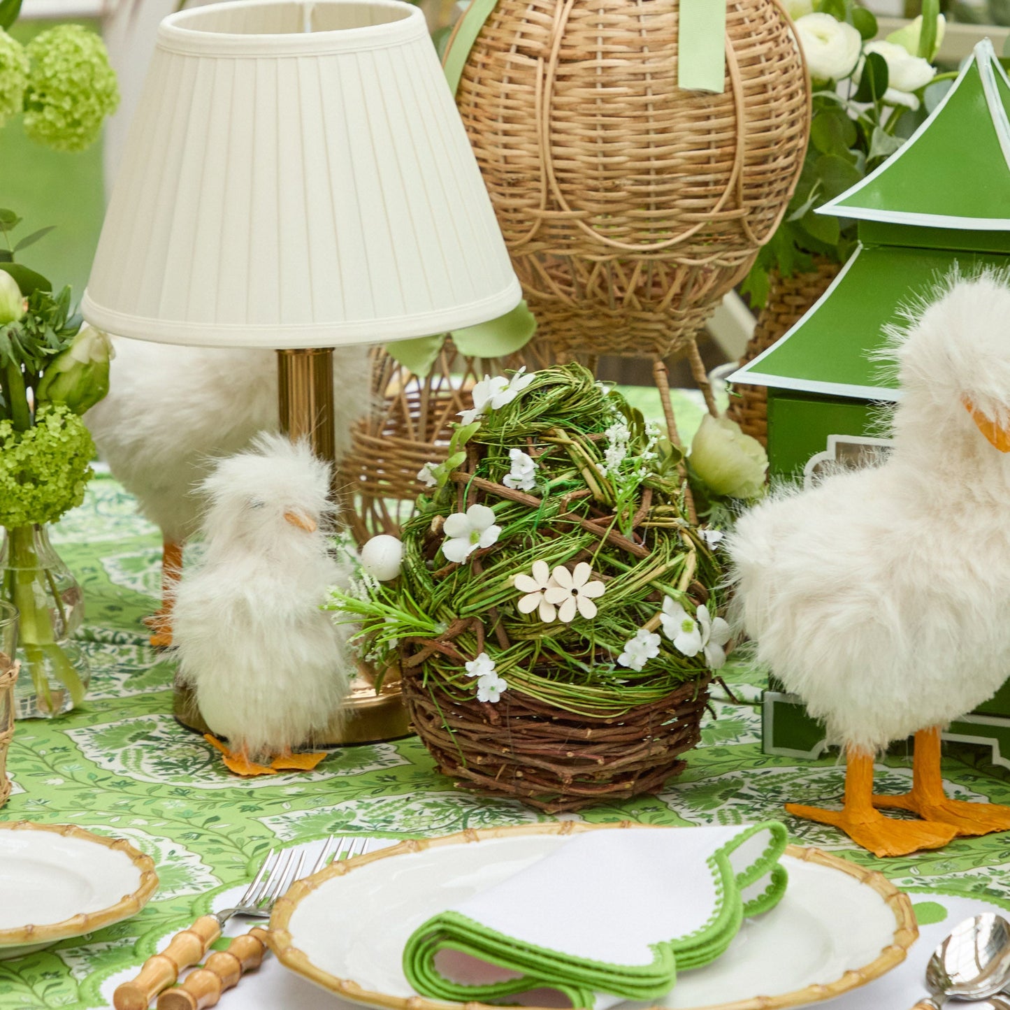 Uovo di Pasqua in vimini floreale (coppia)