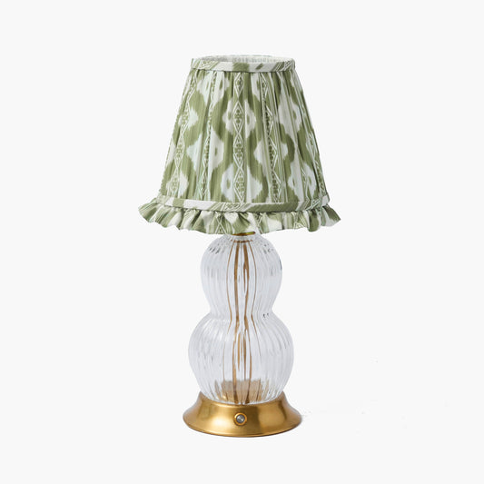 Lampada ricaricabile Bardot in vetro con paralume in volant color oliva Ikat (18 cm)