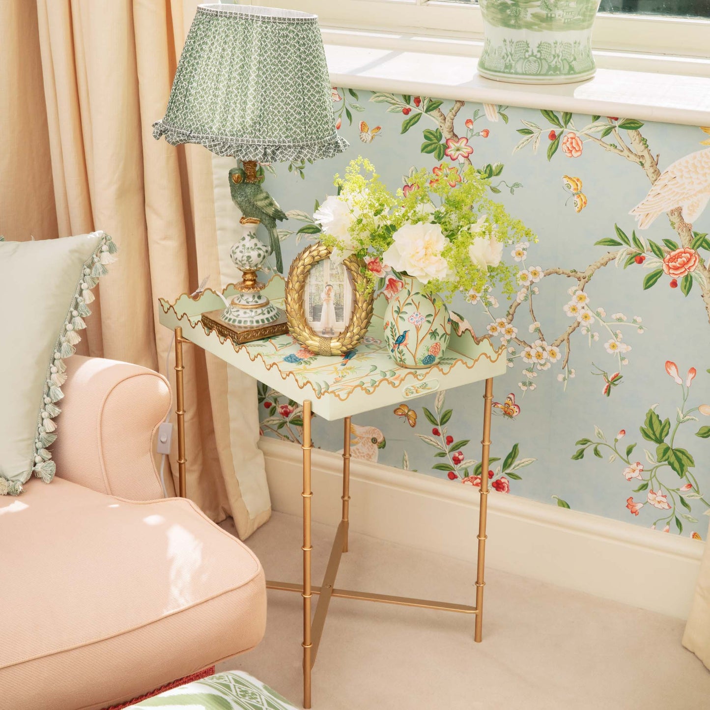Vassoio Chinoiserie Tole con supporto