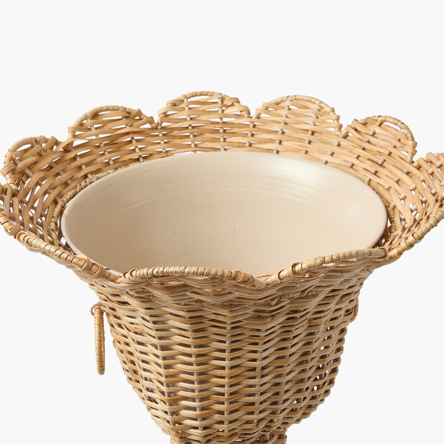 Refrigeratore per vino in rattan