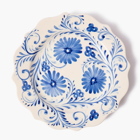Piatto piano con fiori blu