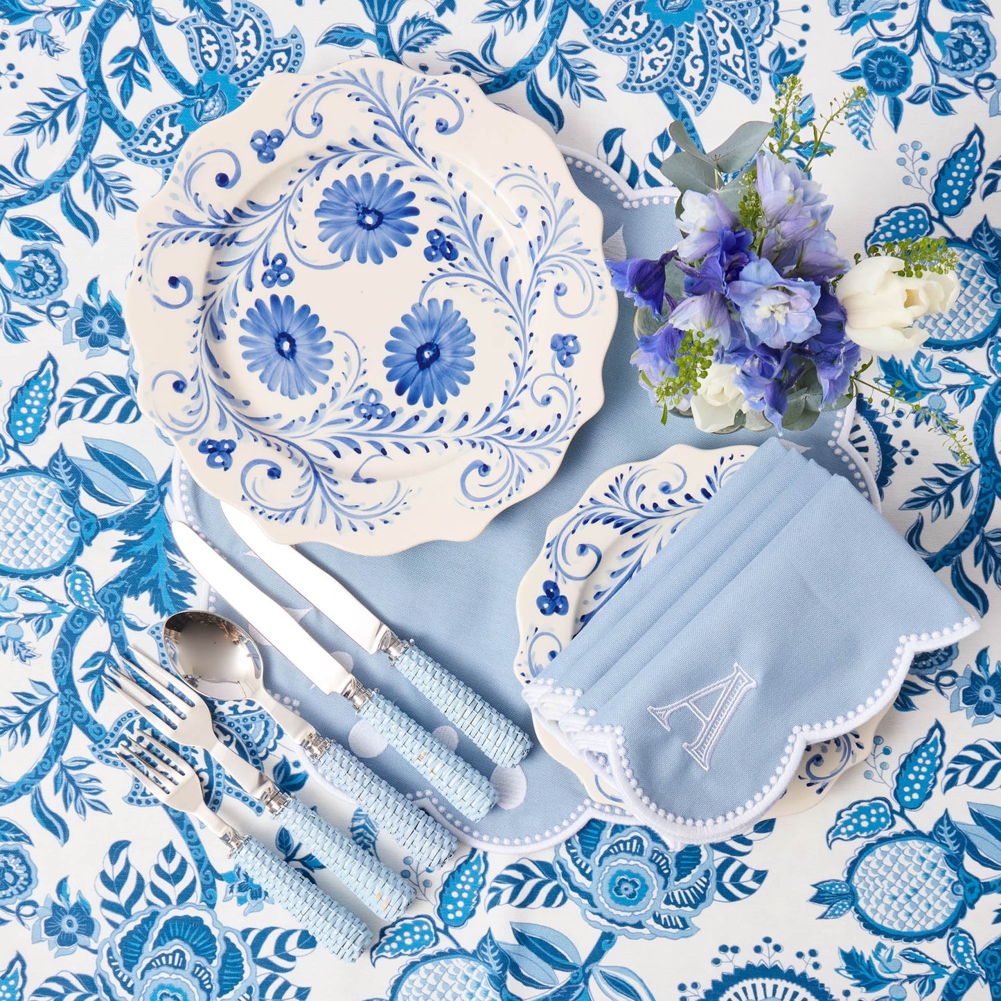 Piatti da portata con fiori blu (set da 4)