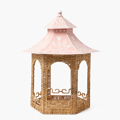 Grande lanterna pagoda in rattan naturale e chinoiserie rosa