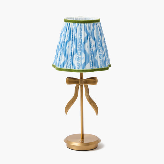 Lampada ricaricabile Marilyn Bow con paralume Ikat blu e verde (18 cm)