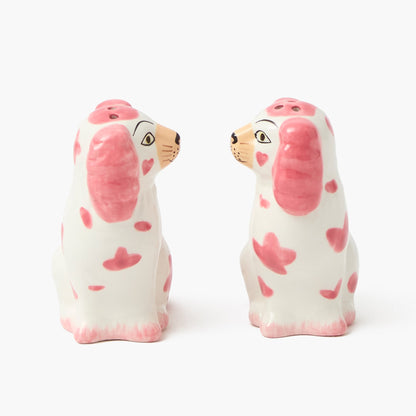 Saliera e pepiera rosa a forma di cane Staffordshire