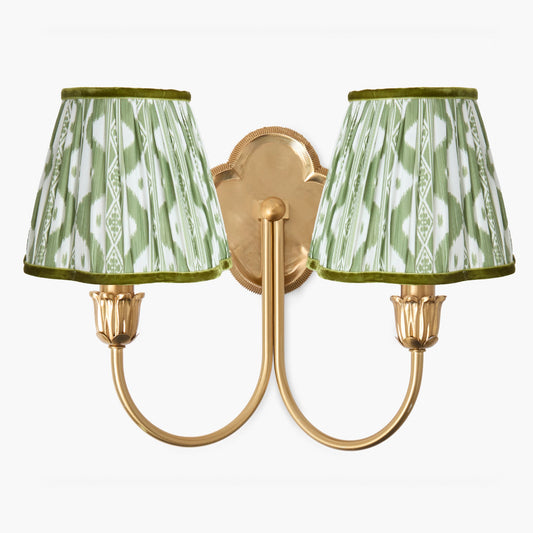 Lampada da parete doppia ricaricabile a quattro foglie con paralumi color oliva Ikat (18 cm)