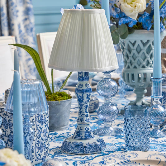 Lampada ricaricabile Serena Chinoiserie con paralume color crema (18 cm)