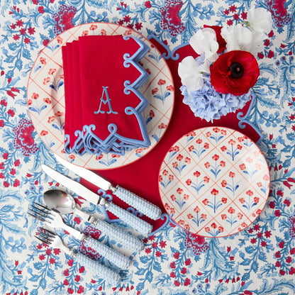 Piatti di partenza con traliccio floreale blu e rosso (set da 4)