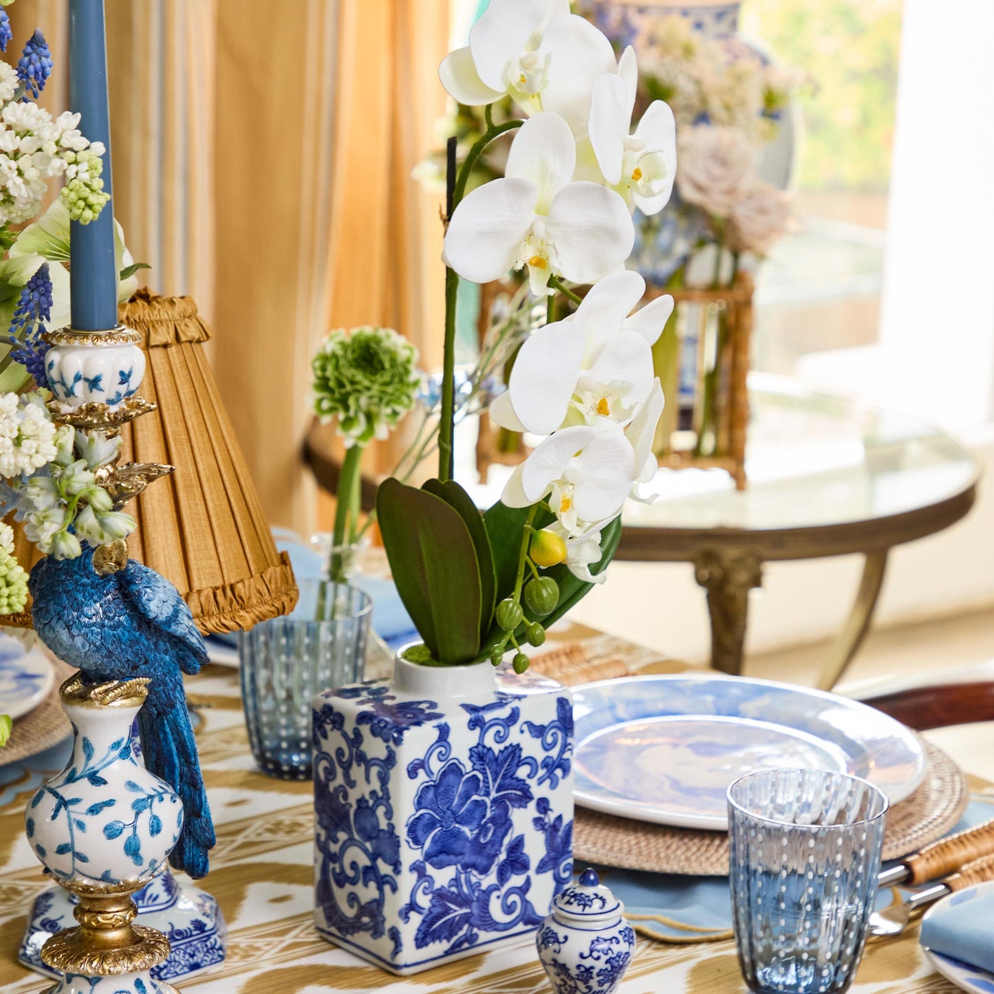Orchidea finta in vaso Chinoiserie
