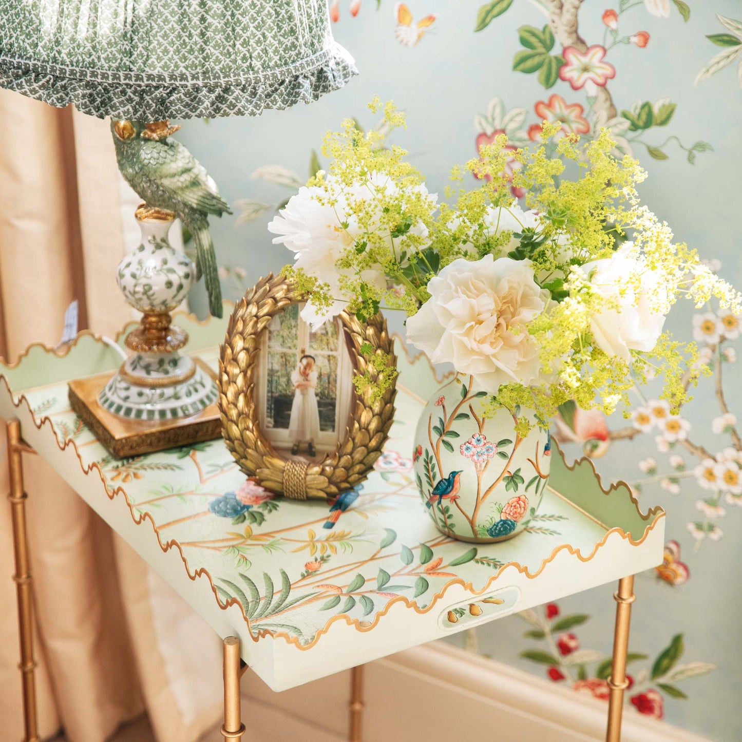 Vassoio Chinoiserie Tole con supporto