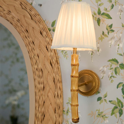 Lampada da parete ricaricabile in bambù