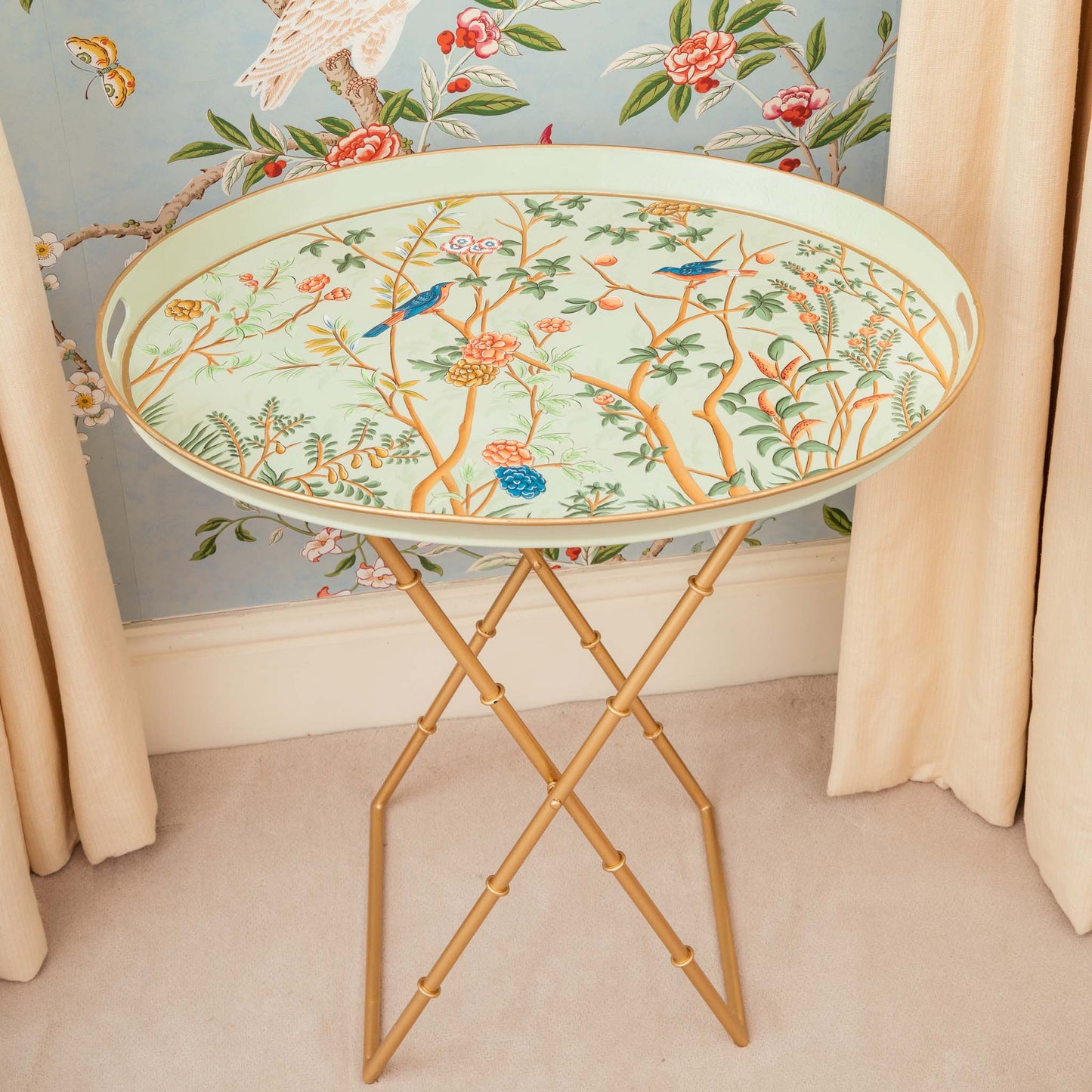 Vassoio rotondo Chinoiserie Tole con supporto
