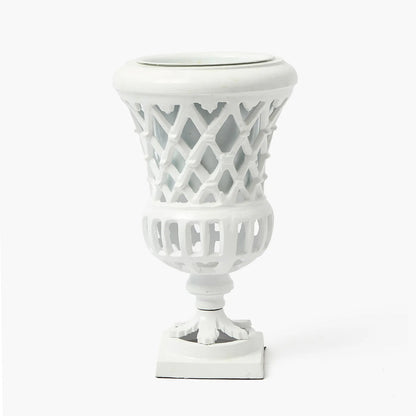 Piccolo vaso a urna con traliccio bianco Adelaide