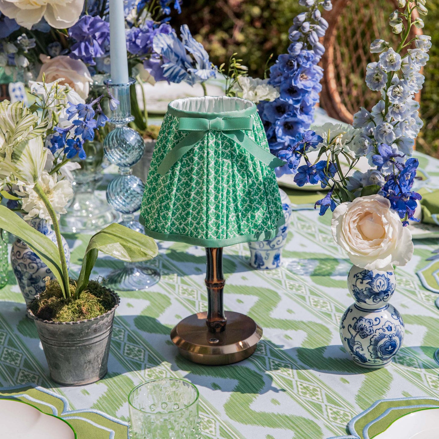 Paralume a fiocco di loto verde primavera (18 cm)