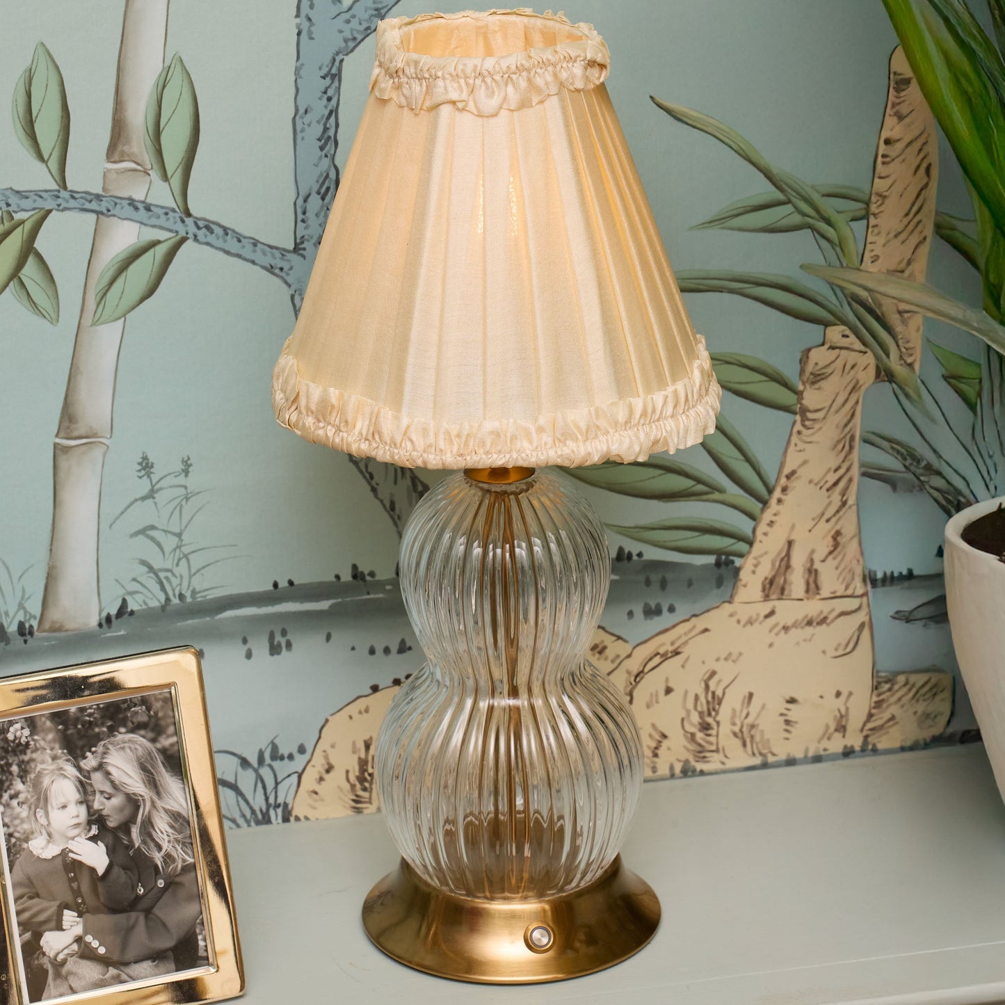 Lampada ricaricabile in vetro Bardot