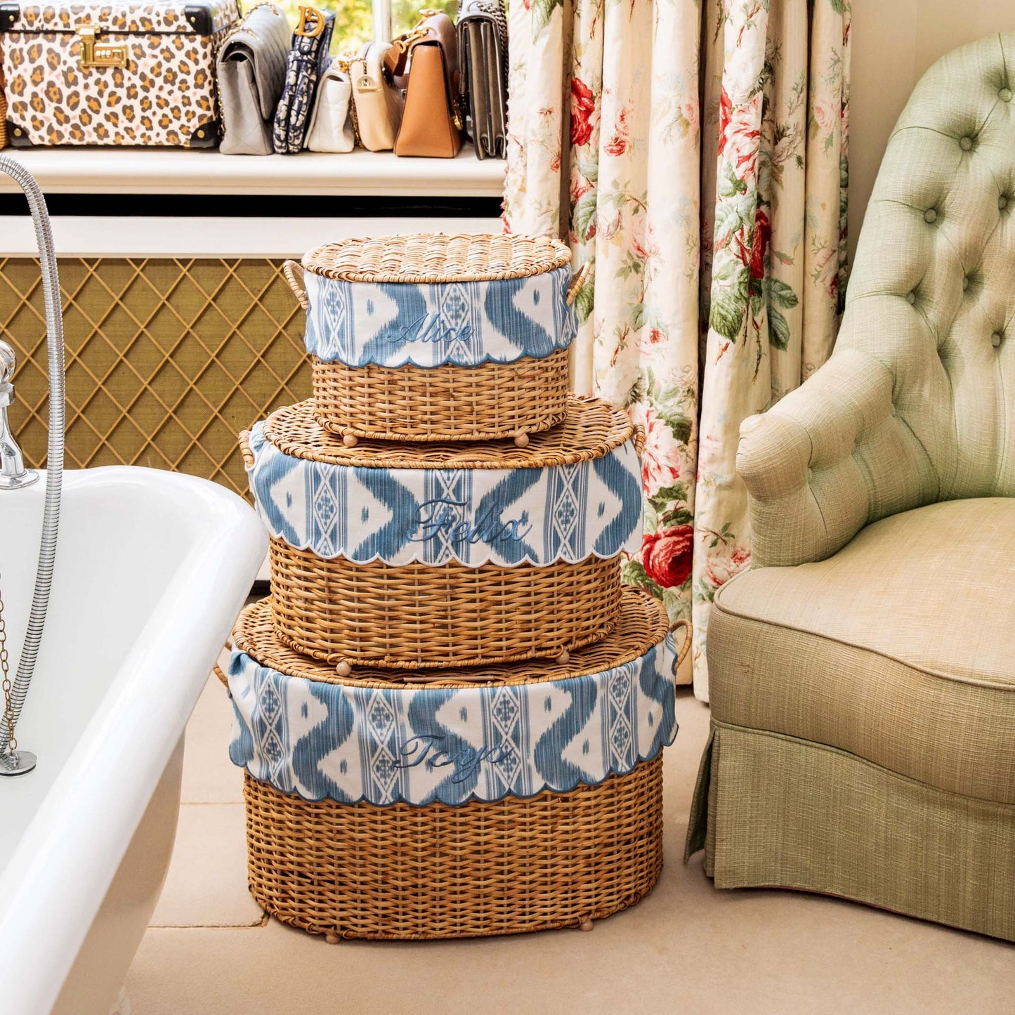 Cesto in rattan Isabella con fodera in ikat (extra piccolo)