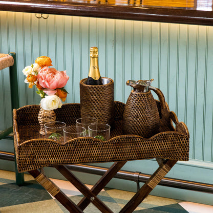 Thermos in rattan marrone scuro