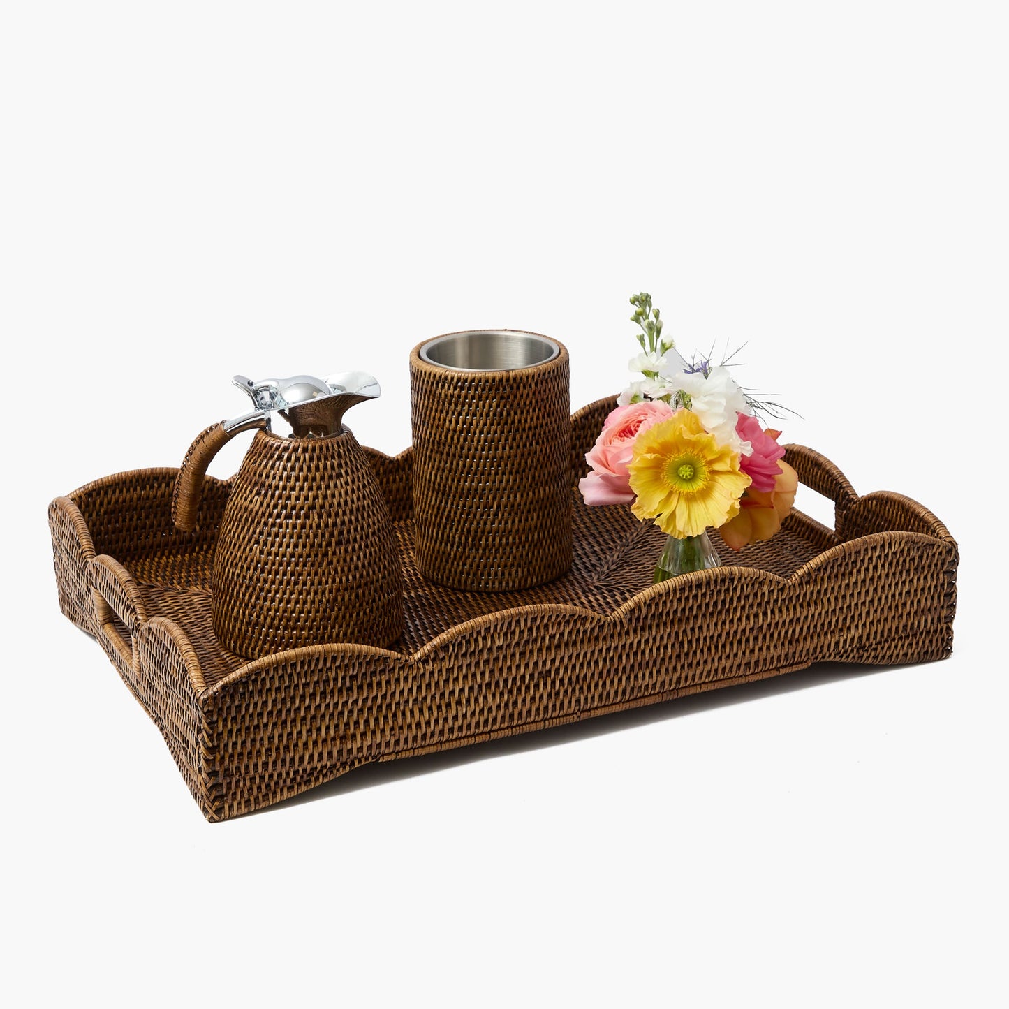 Vassoio in rattan marrone scuro