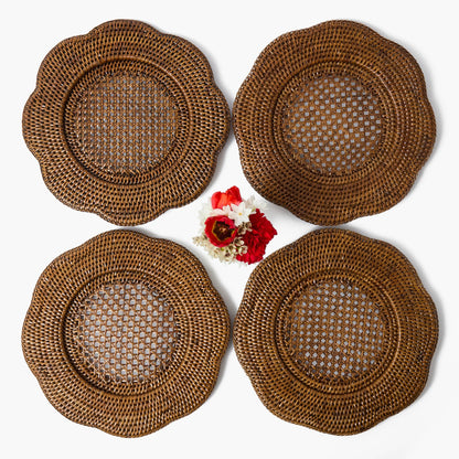 Piatti da portata in rattan smerlato marrone (set da 4)
