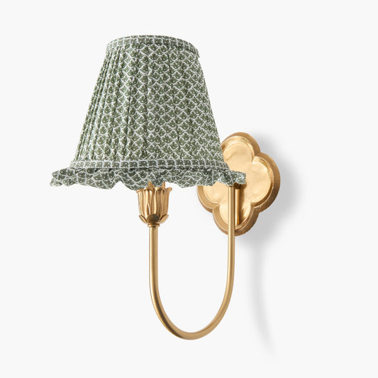 Lampada da parete ricaricabile a quattro foglie con paralume a balze color loto oliva (18 cm)