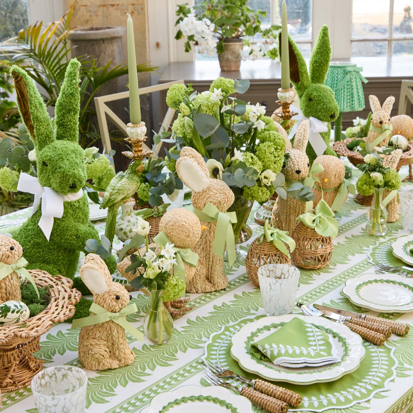Set di decorazioni in rattan per prato