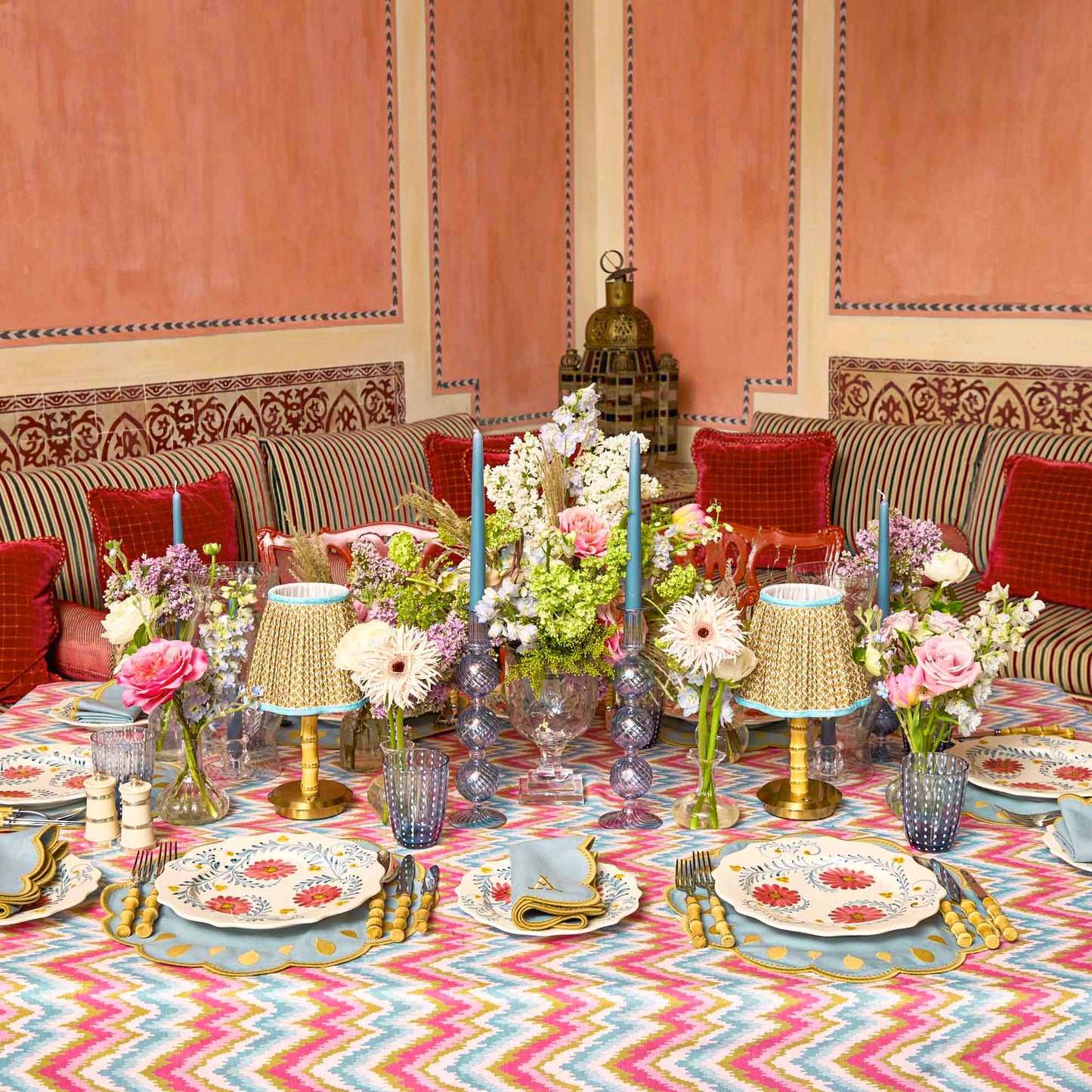 Piattini per antipasti con fiori rosa (set da 4)